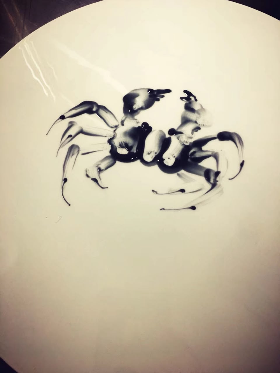 Bespoke Edible Table Art Commission by Henry Yuan – Custom Fruit Sauce Plate Painting for Fine Dining & Events